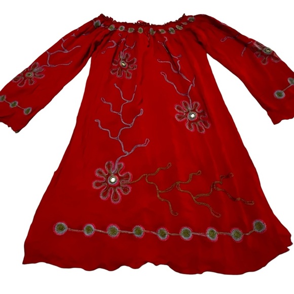Poupette St Barth Off The Shoulder embroidered whimsical daisy flower M Red - Picture 2 of 16